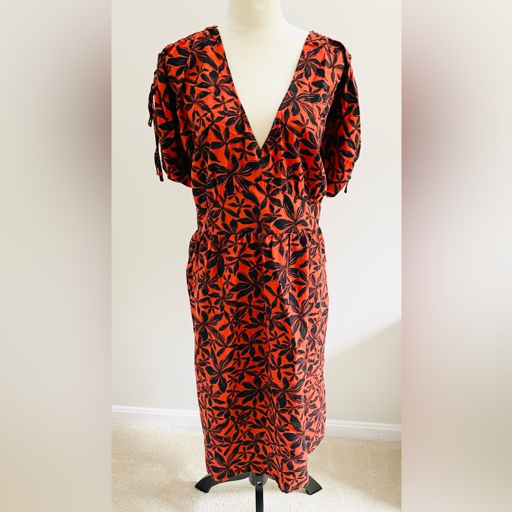 NWOT Ava & Viv V-Neck Midi Dress Size 1X